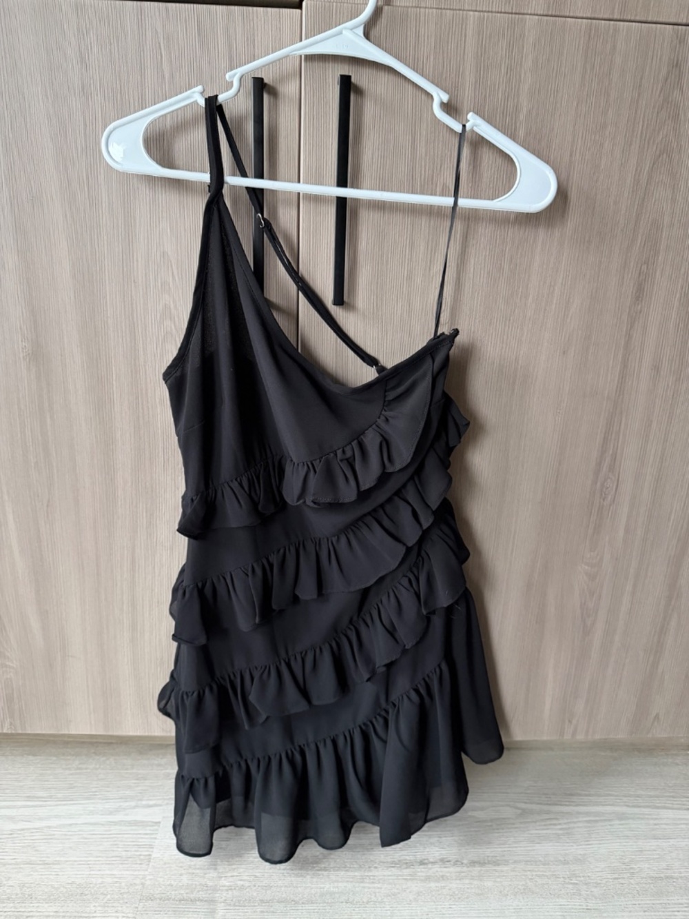One Shoulder Ruffle Detail Mini Dress - Picture 4 of 6